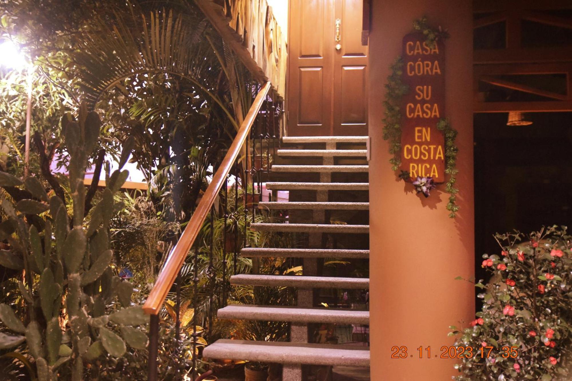 埃雷迪亚Casa Cora公寓 外观 照片